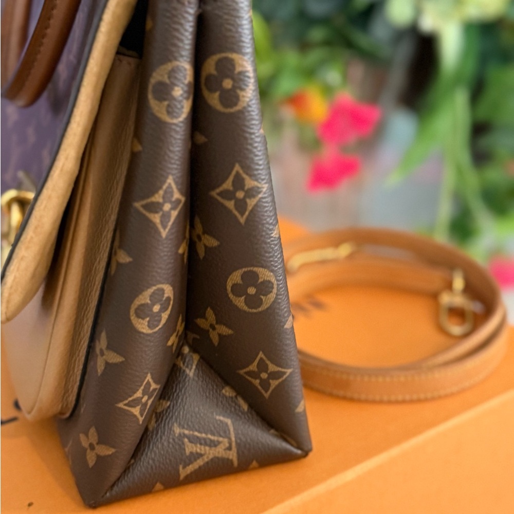 Louis Vuitton Monogram Marignan w/Dust Bag, Box & Added LV Crossbody Strap EUC - Picture 13 of 15